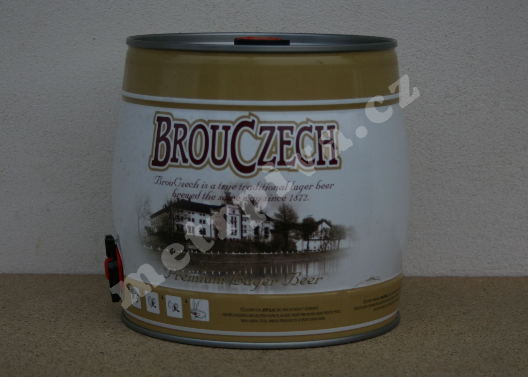 Nebyl vybrán žádný obrázek nova_paka_brouczech_5830104f1f7e4.JPG