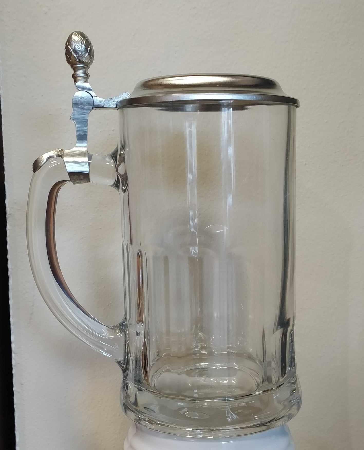 Skleněný půllitr s cínovým víčkem - 0,5l